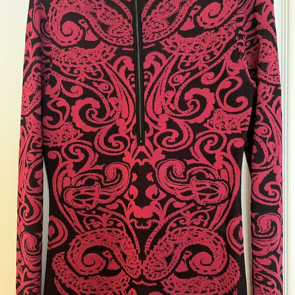 Cache XL burgundy and black gorgeous and elegant dress for any occasion - Picture 8 of 12